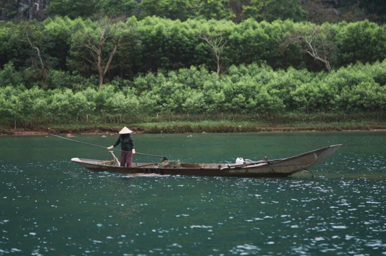 Xuôi dòng sông Son